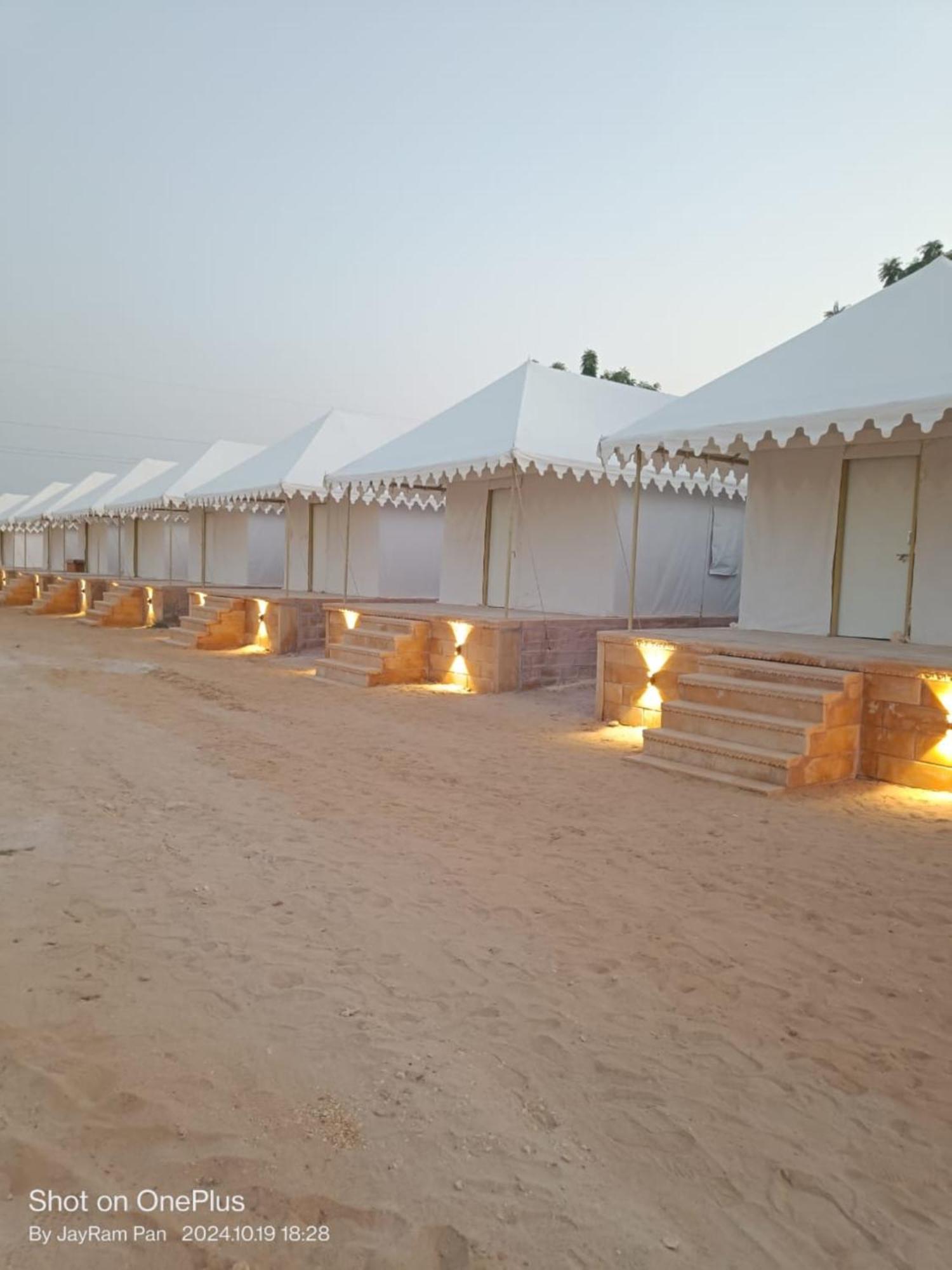 Sam Dunes Desert Luxury Camp & Resort Jaisalmer Exterior foto
